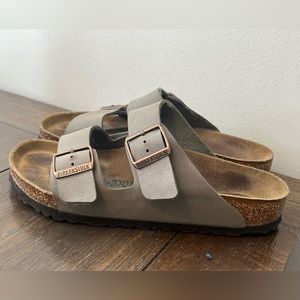 Birkenstock Arizona Sandals Womens size 8 39 Mens size 6